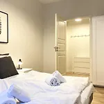 Two-Bedroom Apartment In Odense City Center