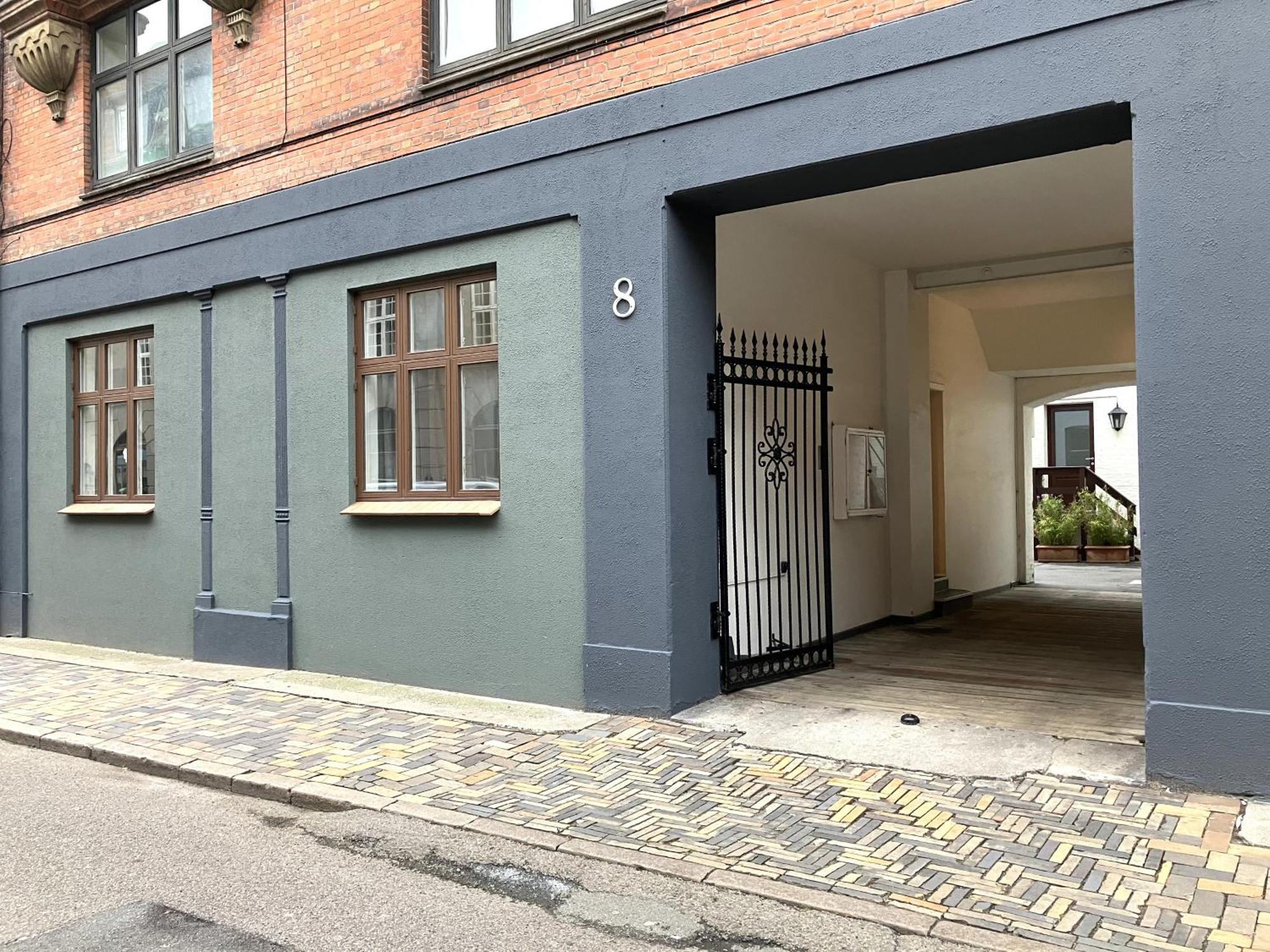 Lejlighed Two-bedroom In Center *